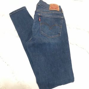 710 Super Skinny Levi’s Blue Jeans